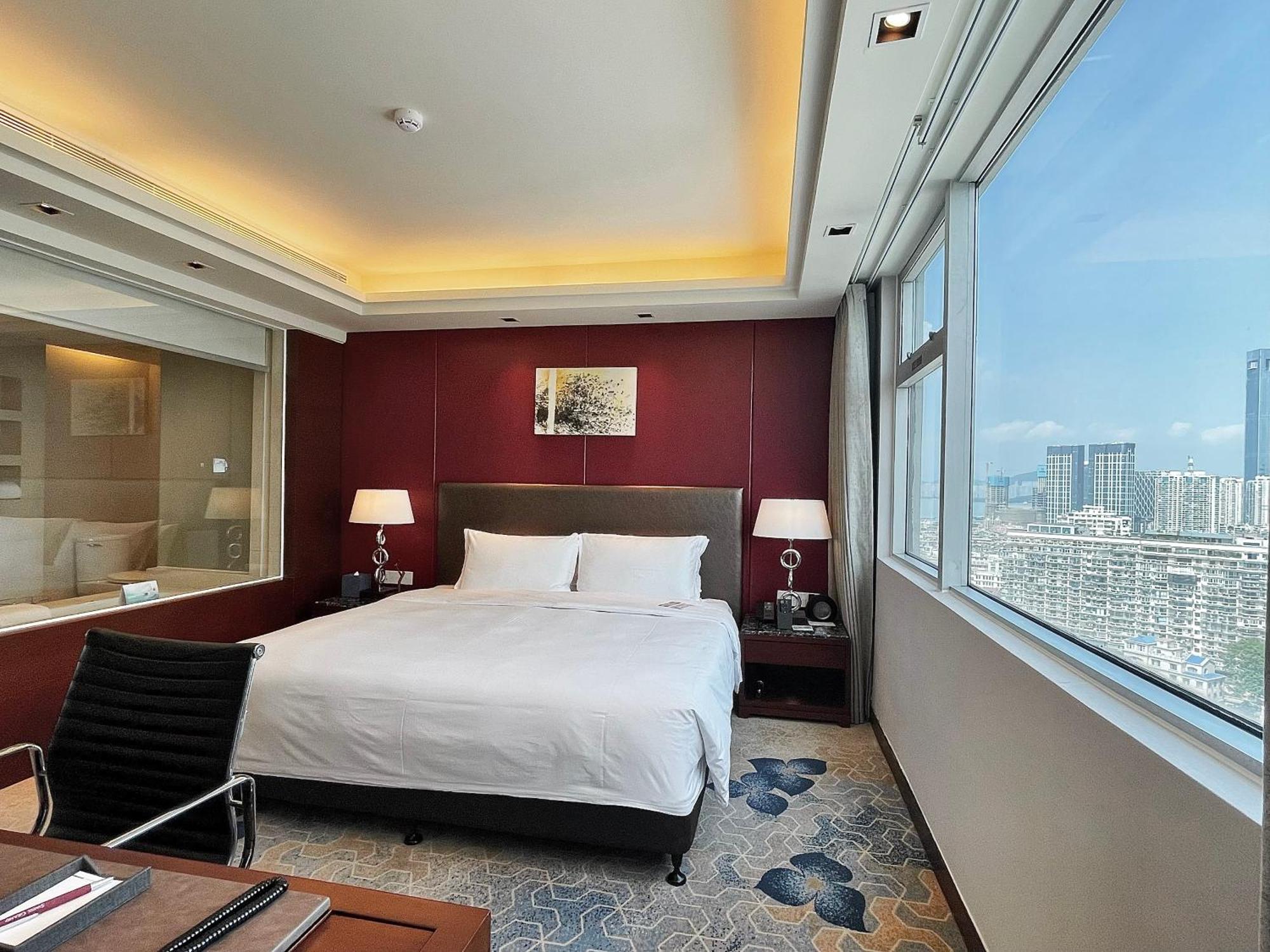 Hotel Swiss Grand Xiamen-Harbour View Esterno foto