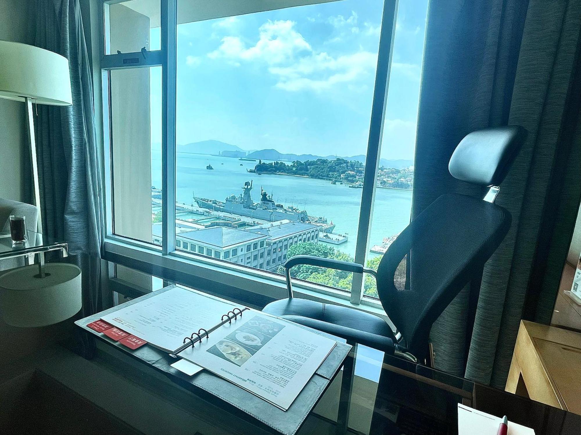 Hotel Swiss Grand Xiamen-Harbour View Esterno foto